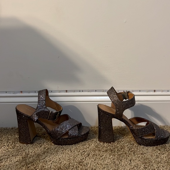 Silver shimmer heels - Picture 2 of 3